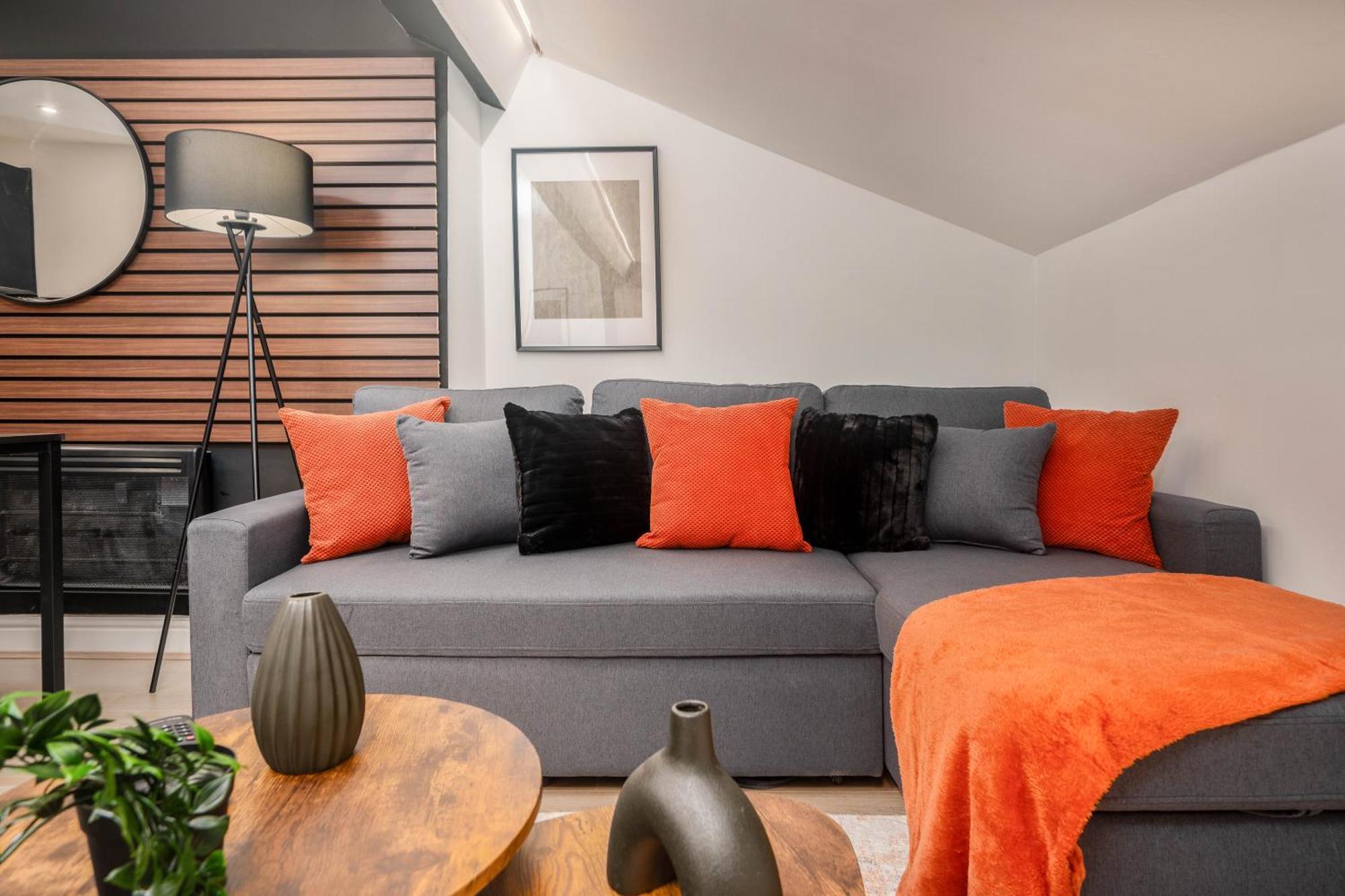 Lombana 5 - Centre - Parking - Contract - Wifi Apartment *
